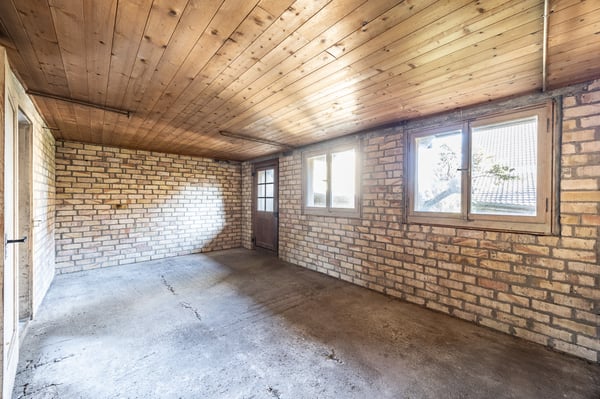 Zwei Häuser mit grossem Garten und viel Platz 6