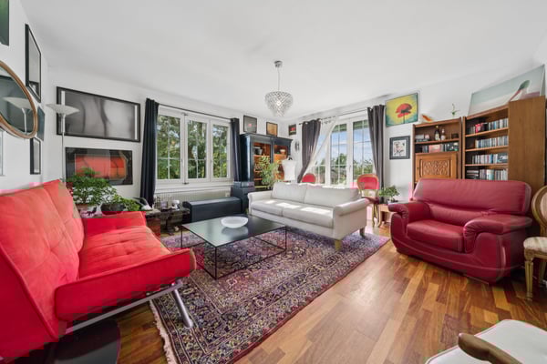 Maison de trois appartements avec terrain constructible 7