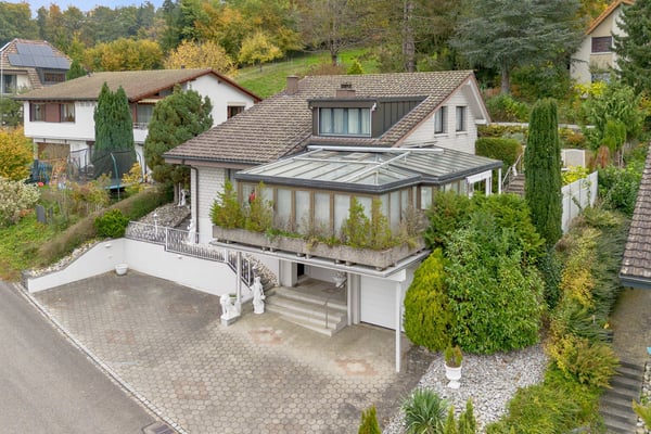 Repräsentatives Einfamilienhaus mit Weitblick 2