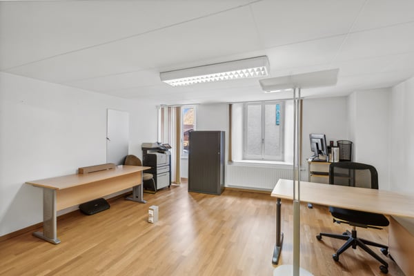 Immeuble mixte au coeur du village d'Ollon 6