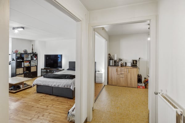 Immeuble mixte au coeur du village d'Ollon 12