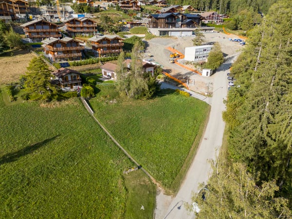 Terrain constructible à Crans-Montana 2