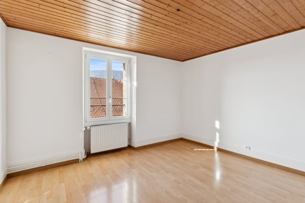 Immeuble de rendement composé de 3 appartements et un local 6