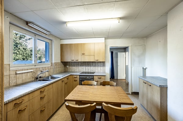 Liegenschaft mit Potenzial an herrlicher Lage 6