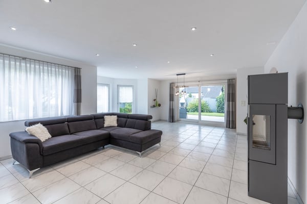 Sonniger und ruhiger Rückzugsort für die ganze Familie 2