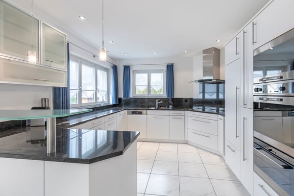 Sonniger und ruhiger Rückzugsort für die ganze Familie 3