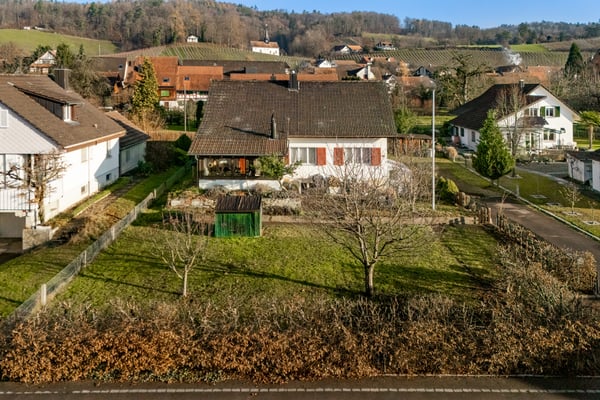 Gut bebaubares Grundstück in ruhiger Umgebung 1