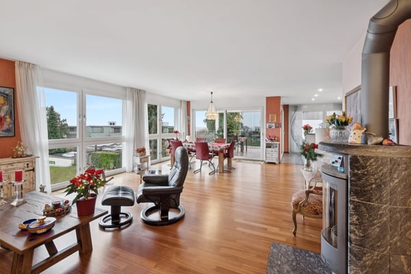 Komfortables Wohnidyll mit grossem Balkon und Tiefgarage 1