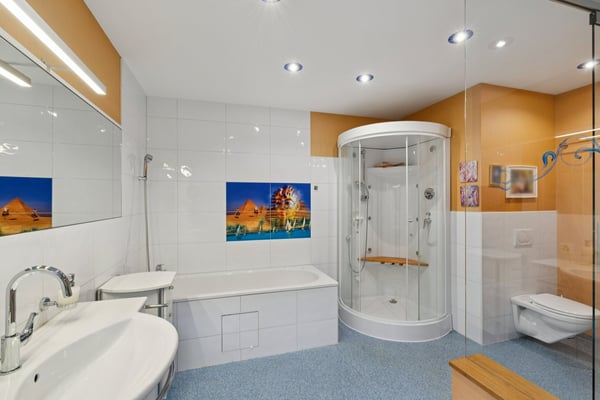 Komfortables Wohnidyll mit grossem Balkon und Tiefgarage 5