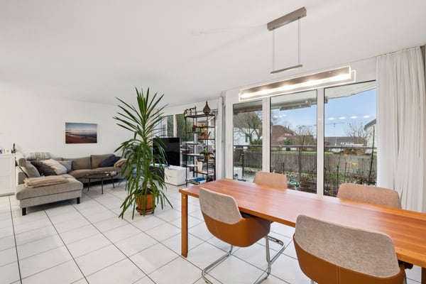 Wohnvergnügen mit Sitzplatz und Blick ins Grüne 3