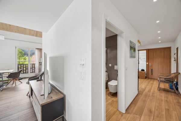 Neuwertige, grosszügige Ruheoase auf zwei Etagen 5