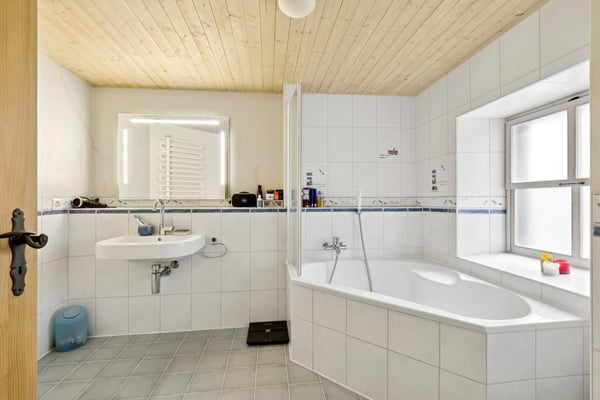 Charmante et spacieuse maison de ville, entièrement rénovée. 7