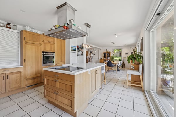 Maison familiale avec piscine et appartement indépendant 3