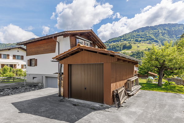 Sonnige Lage mit Umschwung - ideal für Familien 11