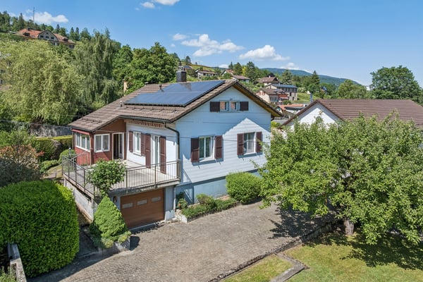 Maison individuelle avec terrasse et spacieux jardin 1