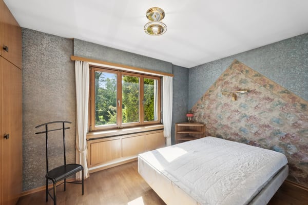 Grosszügige Villa im Grünen 4