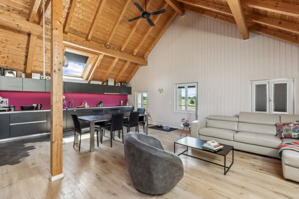 Magnifique appartement rénové avec jardin privatif 2