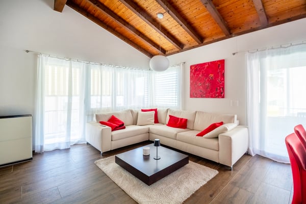 Casa unifamiliare con giardino e vista sul Lago Maggiore 3