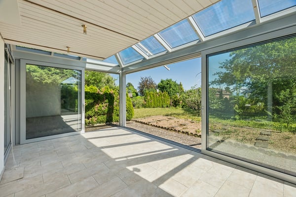 Familienidylle mit Wintergarten und traumhaftem Garten 3