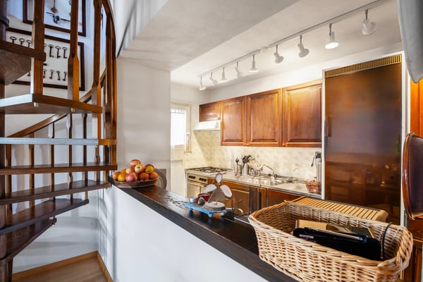 Vivere la tradizione con stile: casa di nucleo con vista aperta 3