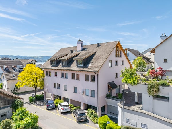 Zentral gelegene Gewerbefläche in Männedorf 2