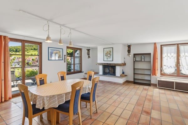 Panoramablick trifft perfekte Anbindung - Ihr Zuhause in Diegten 2