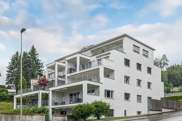 Moderne 4.5-Zimmer-Etagenwohnung mit grosszügigem Balkon & Minergie... 8