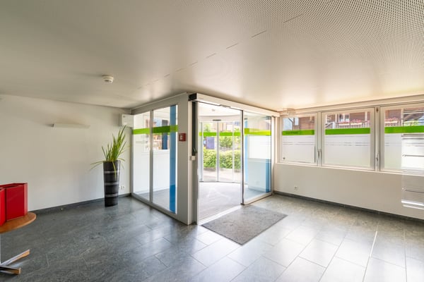 Wohn- und Geschäftshaus an zentraler Lage 3