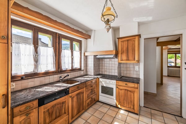 Maison avec grand potentiel à Chalais 4