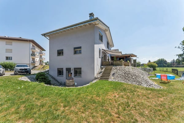Maison moderne avec appartement indépendant 10