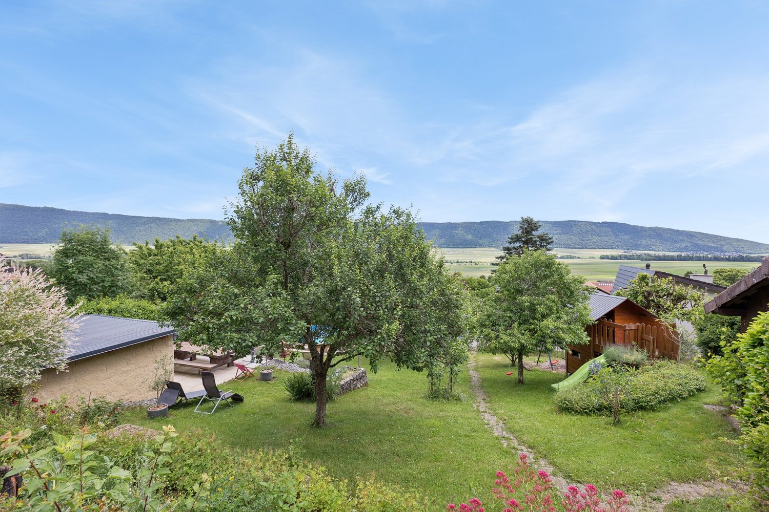 Immobilie in Chézard-st-martin - Spacieuse villa avec vue panoramique et espaces indépendants - Bild 6