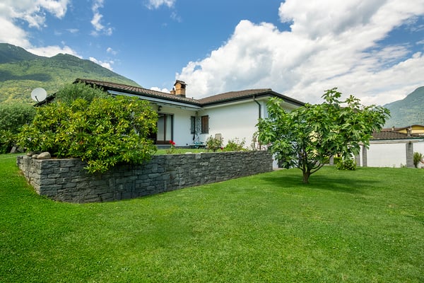 Ampia casa unifamiliare con splendido giardino in zona residenziale... 6