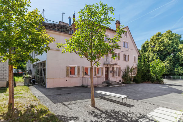 Uster