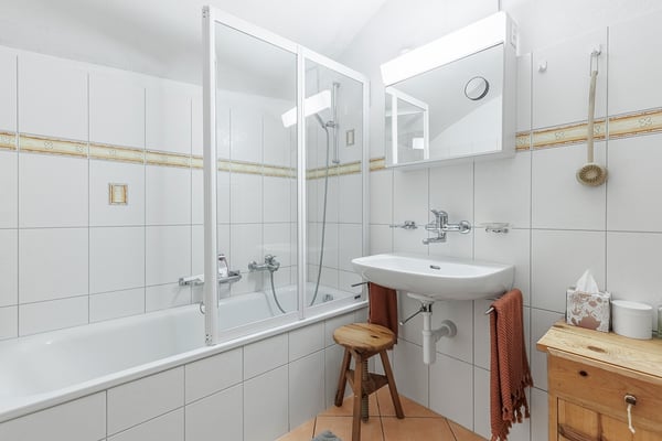 Geräumiges Engadinerhaus mit Potenzial an ruhiger Lage 6