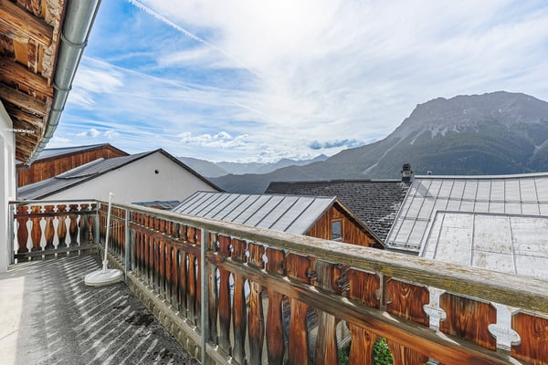 Geräumiges Engadinerhaus mit Potenzial an ruhiger Lage 8