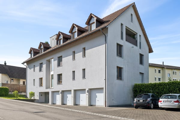 Modernes Dachgeschossloft mit Galerie und Loggia 2