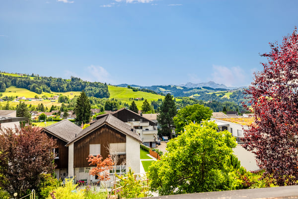 Wohnen mit Weitsicht und Gartenidylle 8