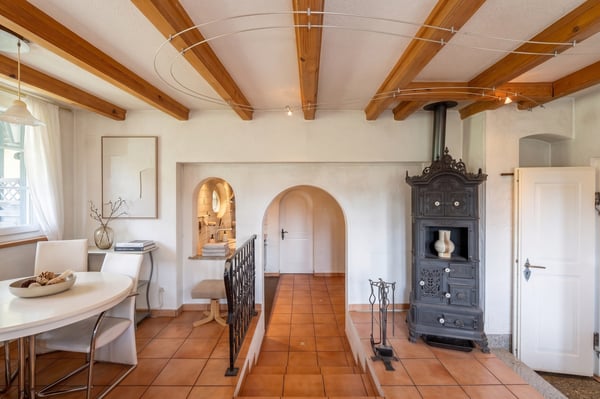 Aussergewöhnliches Stöckli mit historischem Charme 3