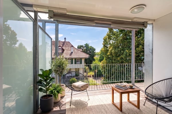 Moderne 4.5-Zimmer-Maisonette mit grosszügigen Balkonen 3