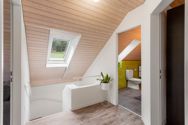 Wunderbar Wohnen mit Werkstatt und Garage 6