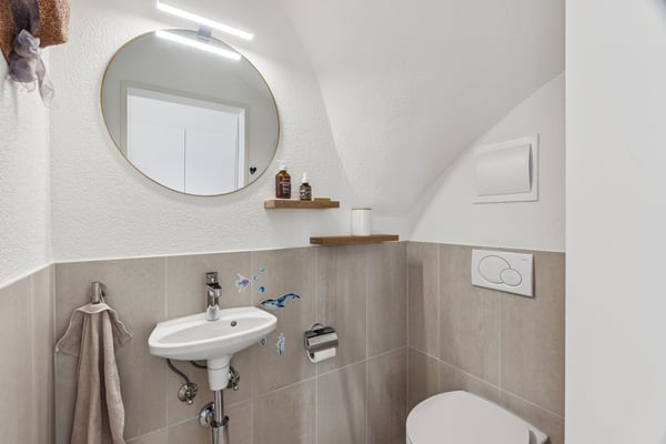 Charmante Maisonette-Dachwohnung in Bassersdorf mit Sonnenbalkon 5
