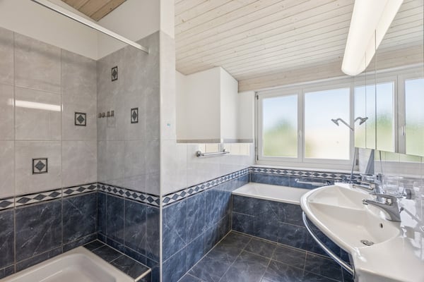 Charmante Maisonette-Dachwohnung in Bassersdorf mit Sonnenbalkon 4