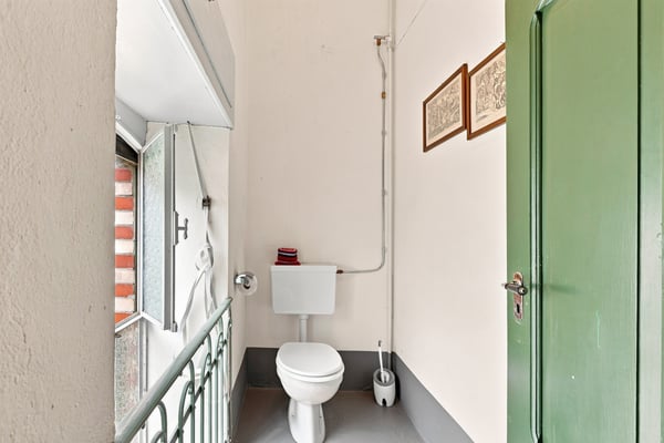 Casa d'epoca con affreschi nel cuore della Leventina 10