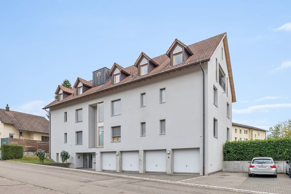 Grosszügige Loftwohnung mit Loggia und Galerie 2