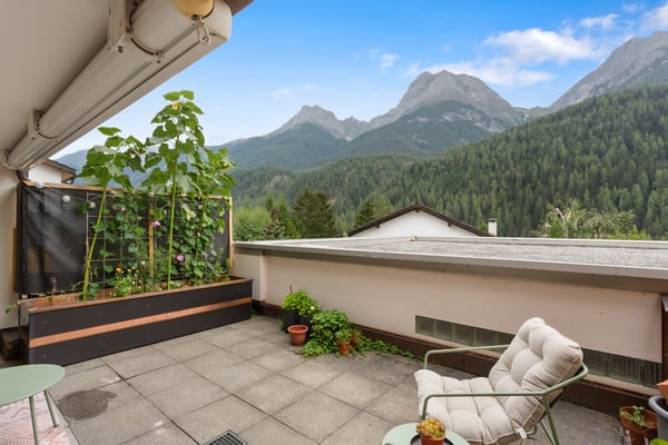 Behagliches Wohnen mit grosser Terrasse und herrlicher Aussicht 6