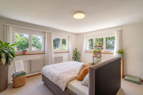 Zweifamilienhaus mit Gartenparadies und Entwicklungspotenzial 8