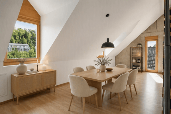 Modernes Dachgeschossloft mit Galerie und Loggia 2