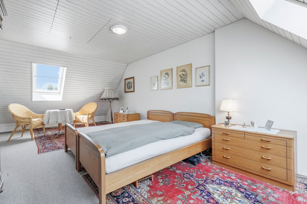Elegante Dachmaisonette mit Galerie 9