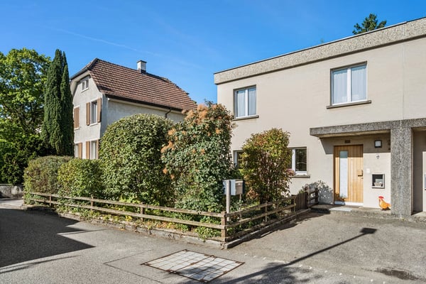 Doppelhaus an familienfreundlicher Lage