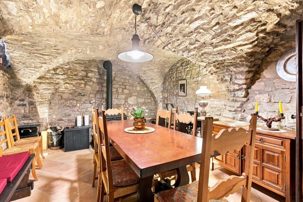 Casa plurifamiliare con charme nel cuore del paese 11